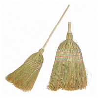 Веник-метла ЛЮБАША натуральный, 5-ти прошивной, деревянный.черенок 100см, 400х350мм