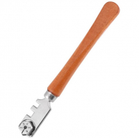 Стеклорез 6-ти роликовый, деревянная ручка, Tool Berg